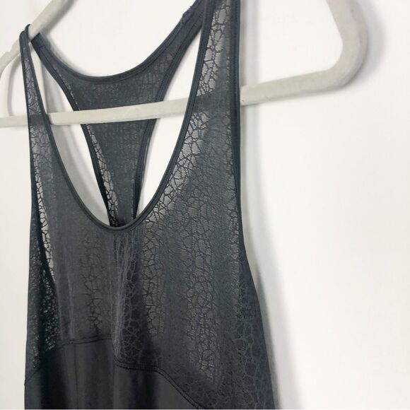 LULULEMON | Twist & Train Tank Top Black Lace Women’s Size Medium 8-10 - Picture 6 of 13